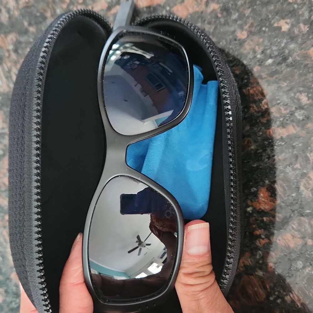 Costa fisch men sunglasses